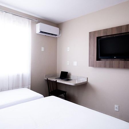 Hotel Conceicao Лінарес Екстер'єр фото
